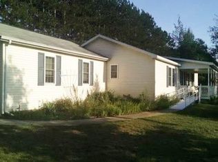 2251 Lakes North Dr, Interlochen, MI 49643