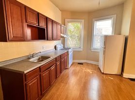 160 W Manheim St, Philadelphia, PA
