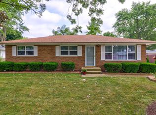 2320 Green St, Crest Hill, IL 60403