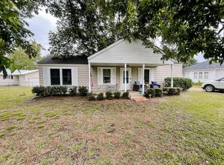 511 E South St, Lindale, TX 75771