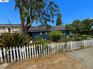 25325 Windfeldt Rd, Hayward, CA 94541