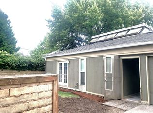 8316 SW Terwilliger Blvd, Portland, OR 97219