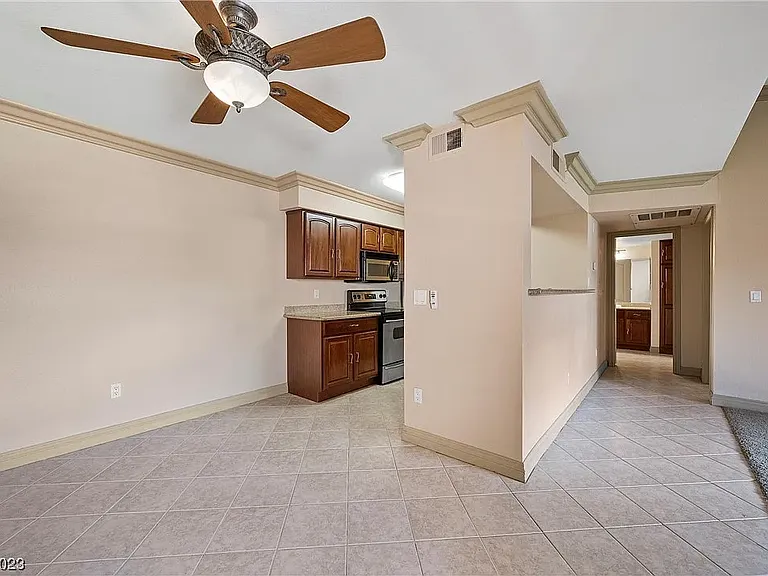 8101 W Flamingo Rd #2026 — Photo 10