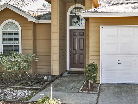 2nd image of 1492 Eastwind Dr