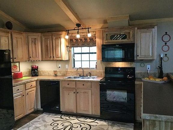 5th image of 628 County Road #4430