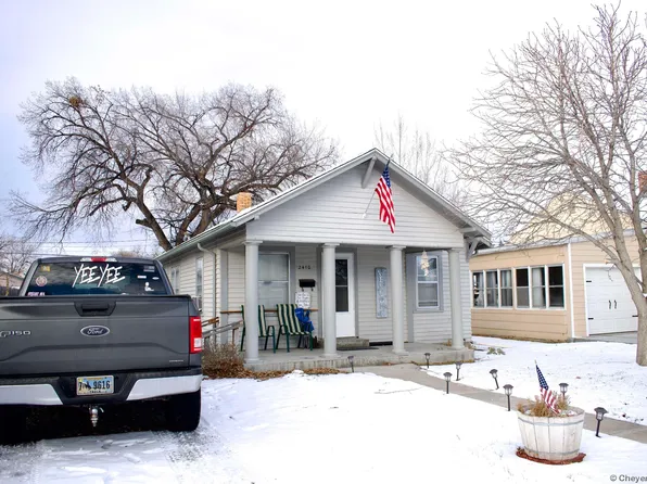 2410 E B St, Torrington, WY 82240