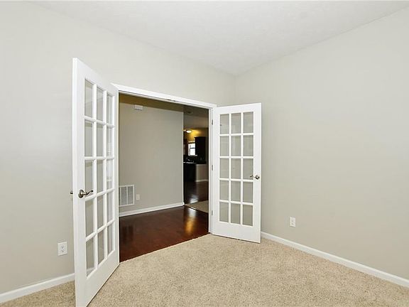4th image of 15363 Royal Grove Ct