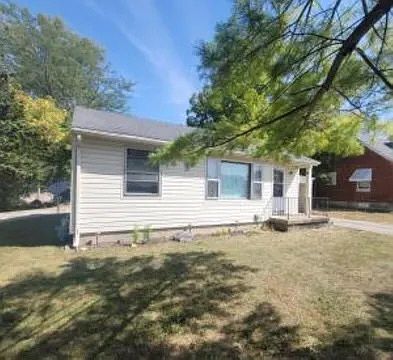 2nd image of 2948 W National Rd