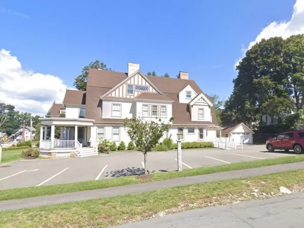 293 Broadway #3R, Methuen, MA 01844