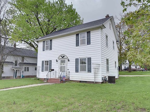 3rd image of 1021 N 8th St