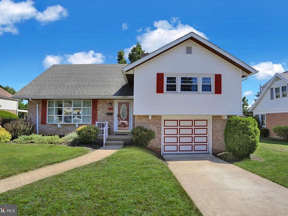 1st image of 805 Jerome Pl