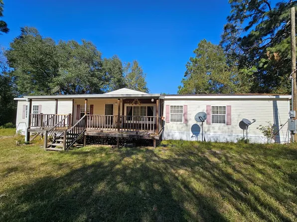 9790 Walker Rd, Albany, GA 31705