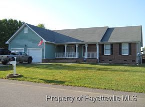 1st image of 105 Oak Leaf Dr