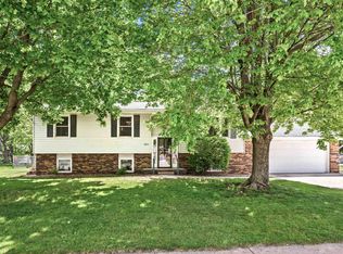 1711 Braden Dr, Normal, IL 61761