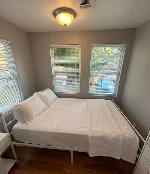1033 Palmetto Ave SW #2 — Photo 4