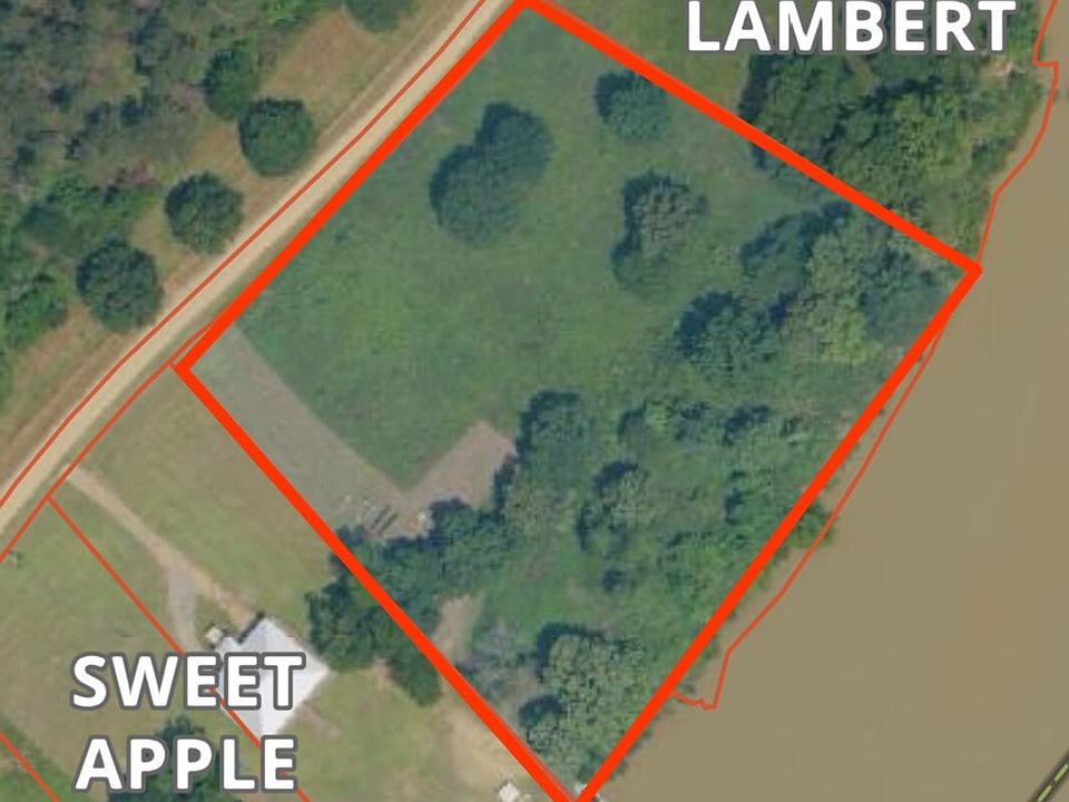Sweet Apple Lots