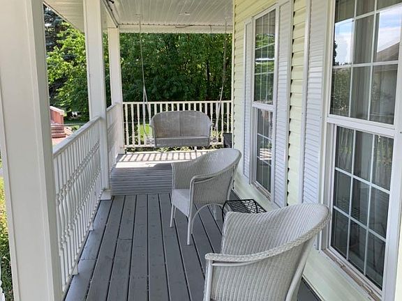 2nd image of 113 Park Dr