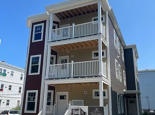 28 Wildwood St, Dorchester, MA 02124
