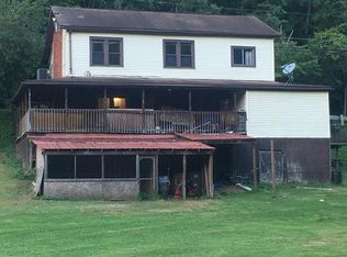 1755 Allens Fork Rd, Charleston, WV 25320
