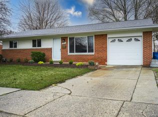 20817 Marvindale St, Clinton Township, MI 48035