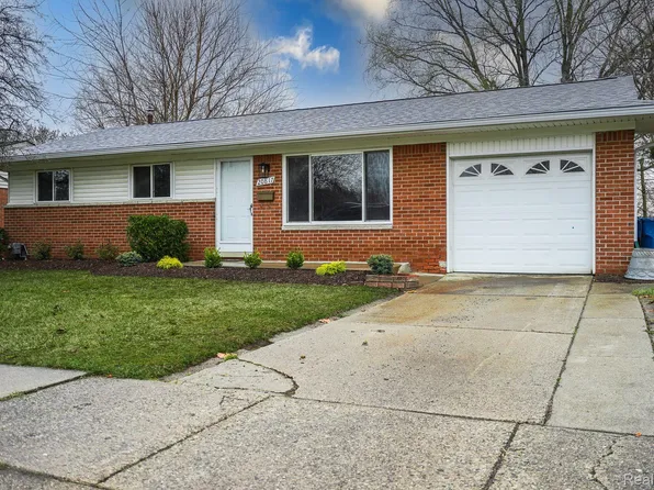 20817 Marvindale St, Clinton Township, MI 48035