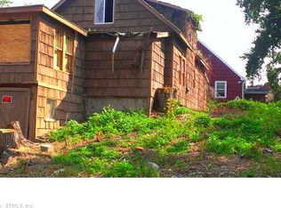 83 Surf Ave, Milford, CT 06460