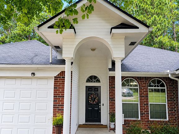2nd image of 1622 Shady Lake Cir