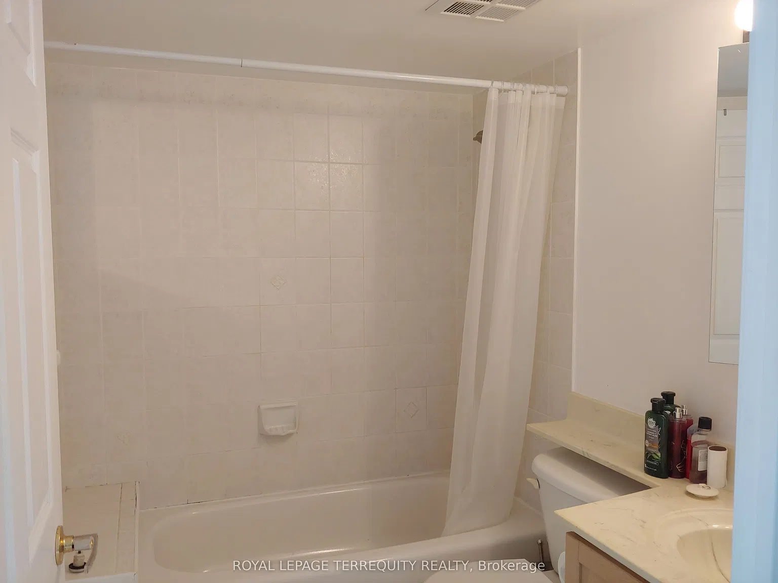 1 bed, $2,200 — Photo 3