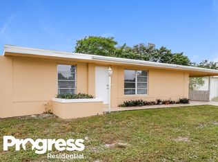 150 NE Jardain Rd, Pt Saint Lucie, FL 34983