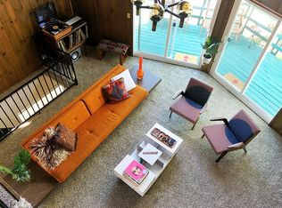 1098 Grass Valley Rd, Lake Arrowhead, CA 92352