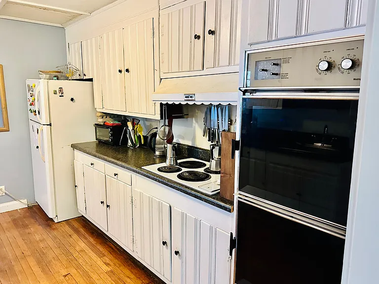 707 Woodland Ave SE #C — Photo 14