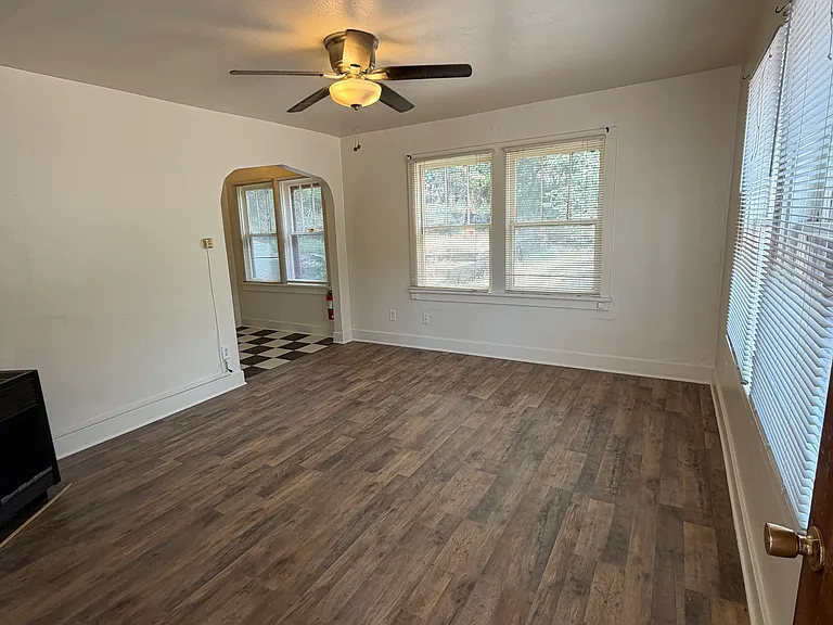 1107 Manitou Ave #10 — Photo 6