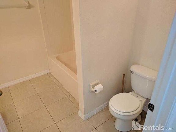 5th image of 2714 48th St W
