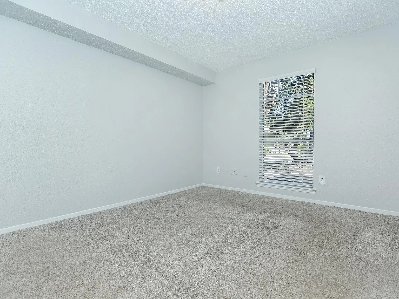 Galleria Flats Apartments — Photo 2
