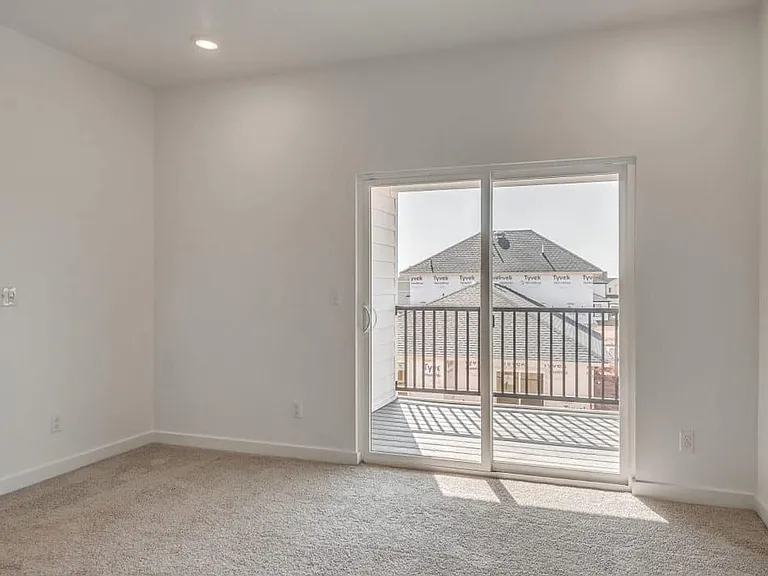 4200 NW 180th St — Photo 29