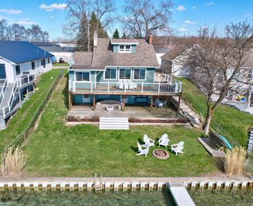 14252 Dartmouth Dr, Fenton, MI, 48430