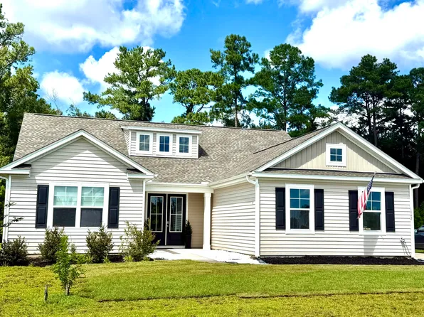 1042 Wading Point Blvd, Huger, SC 29450