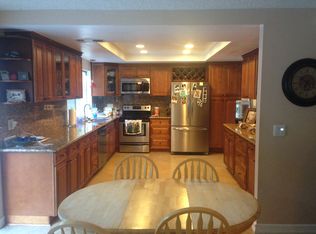 18571 Lemarsh St, Northridge, CA 91324