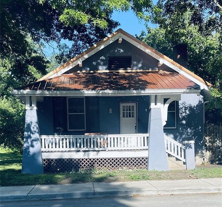 2nd image of 416 N 9th St
