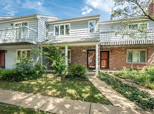 563 W Kirkham Ave, Saint Louis, MO 63119