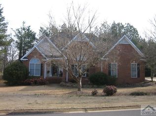 1011 S Harrowford Dr, Statham, GA 30666