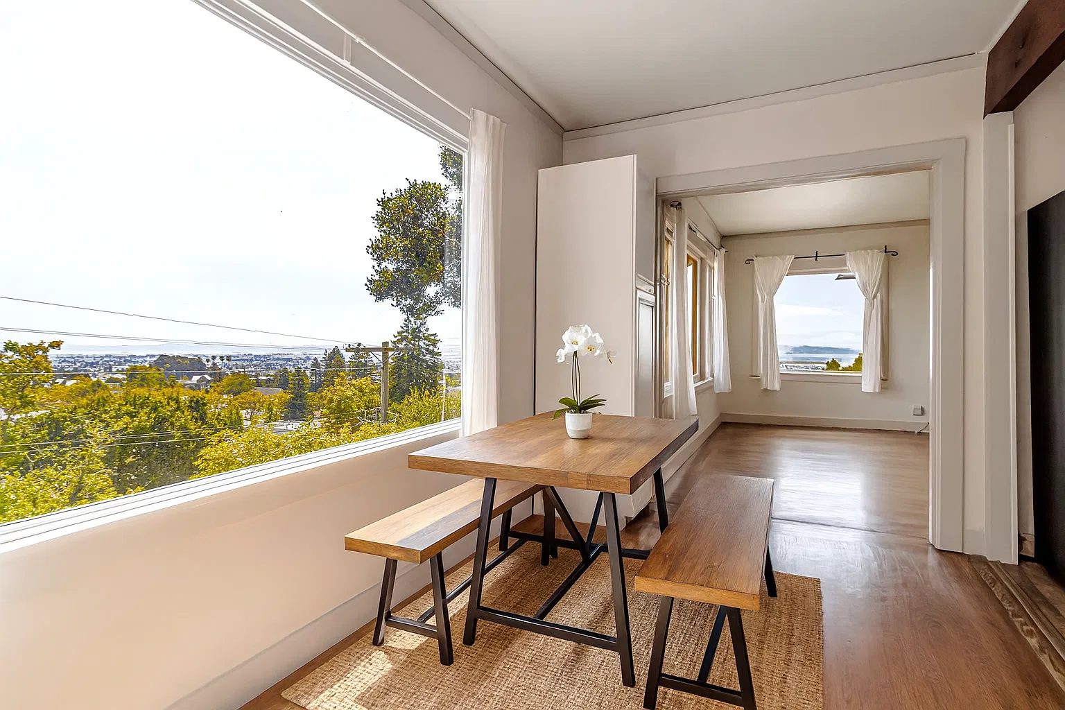 1 bed, 800 sqft, $3,000 — Photo 3