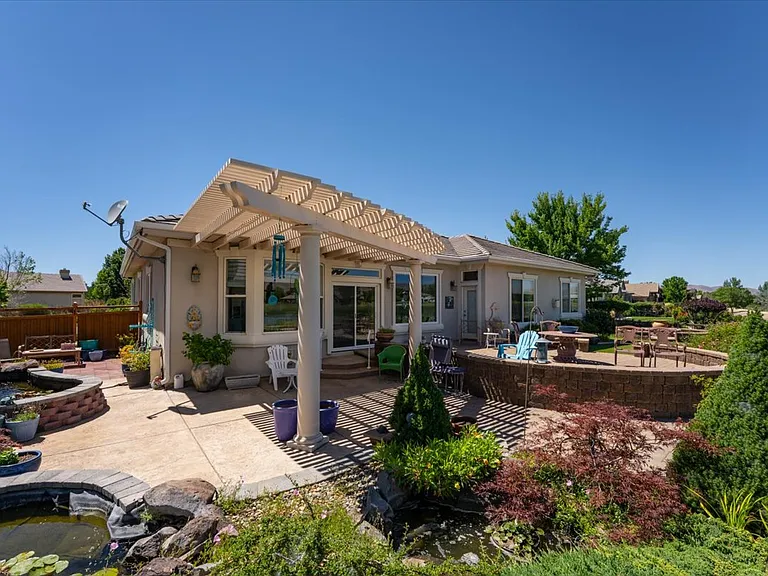 7330 Island Queen Dr — Photo 6