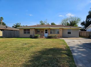 127 Petite St, Lake Charles, LA 70605