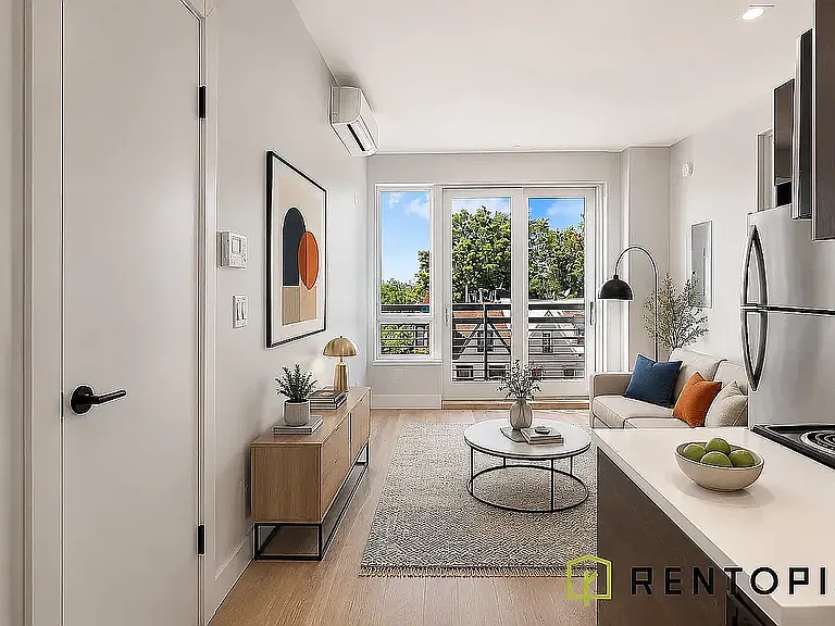 2815 Atlantic Ave #7E — Photo 1