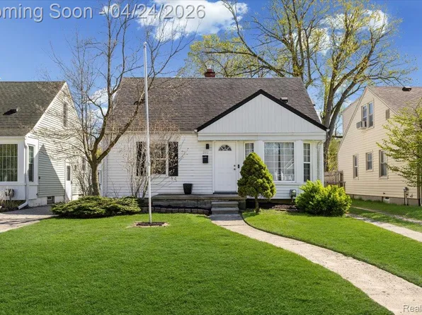 212 Girard Ave, Royal Oak, MI 48073