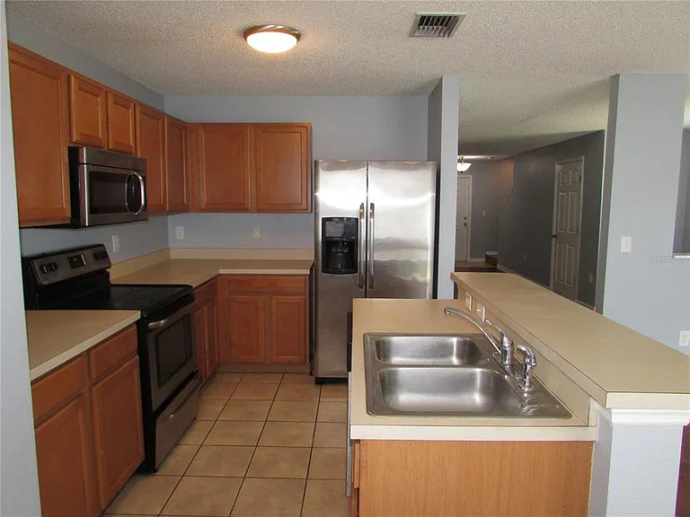8532 Edgewater Place Blvd — Photo 10
