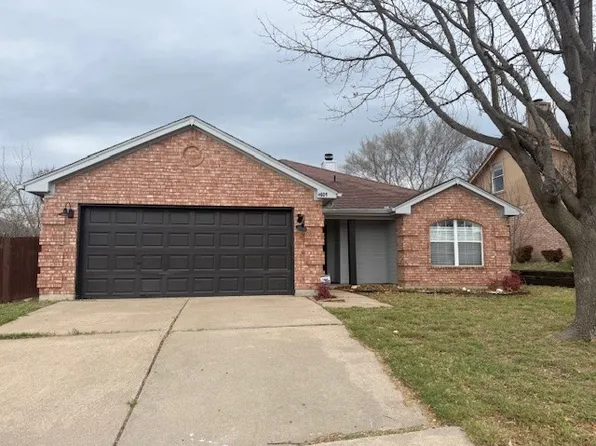 4809 Maryannes Meadow Dr, Fort Worth, TX 76135