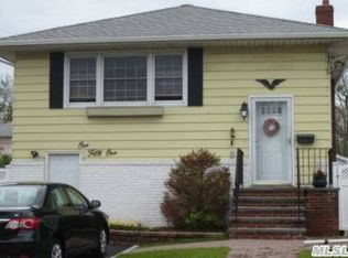 151 Waterford Rd, Island Park, NY 11558