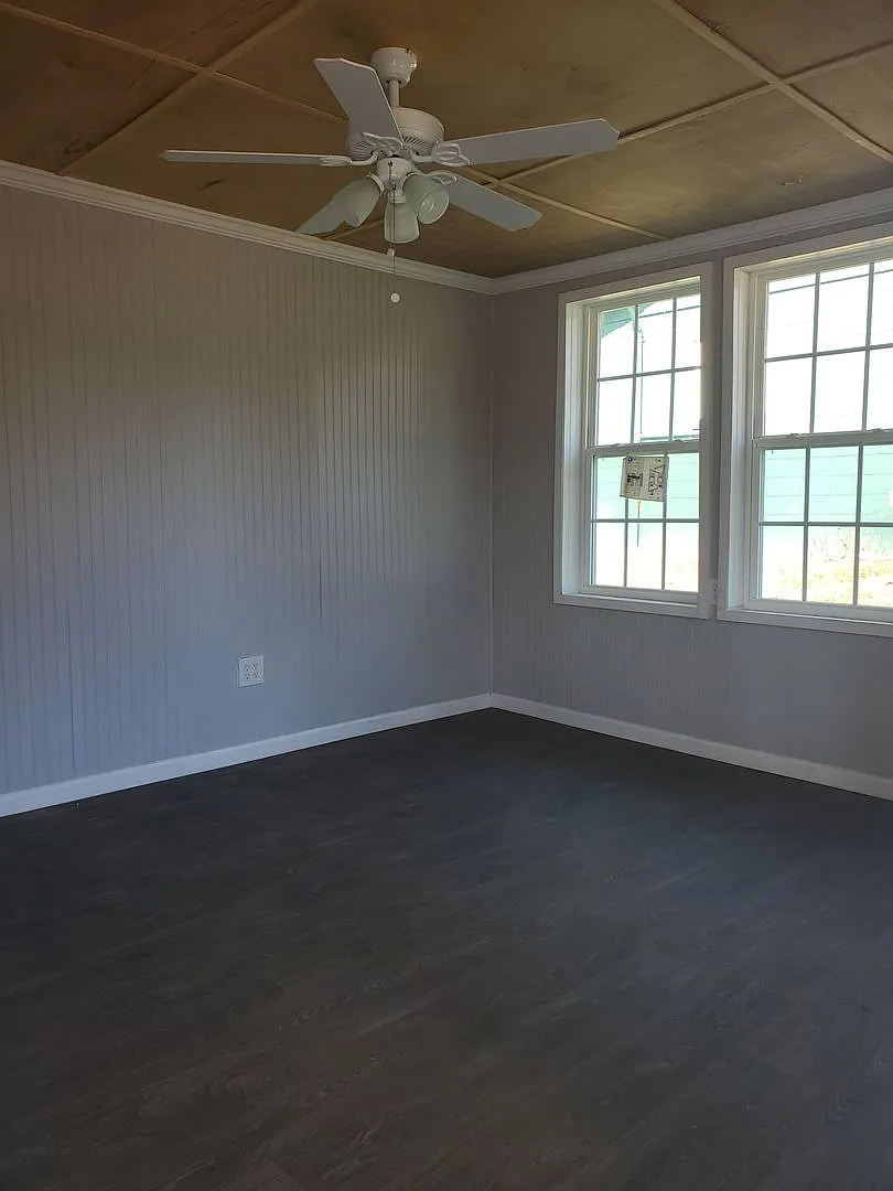 151 Circle Dr — Photo 3